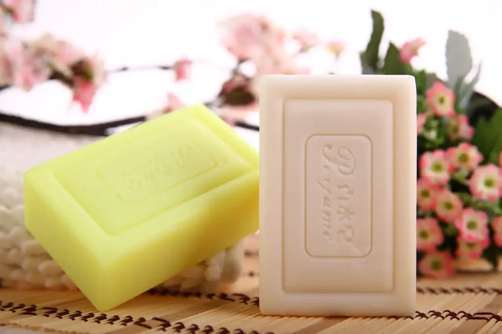 Application of magnesium carbonate in soap