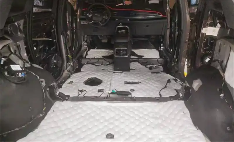 Automotive Soundproofing and Thermal Insulation Sheets